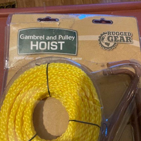 Rugged Gear 440lb Gambrel and pulley - Picture 2 of 9